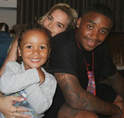 Sem Smit with her boyfriend Steven Bergwijn and their son